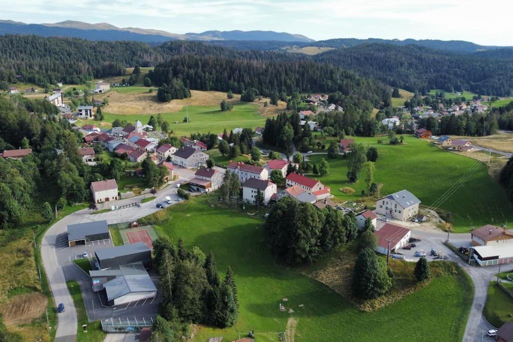 Chic & Champetre Au Coeur Du Haut-jura